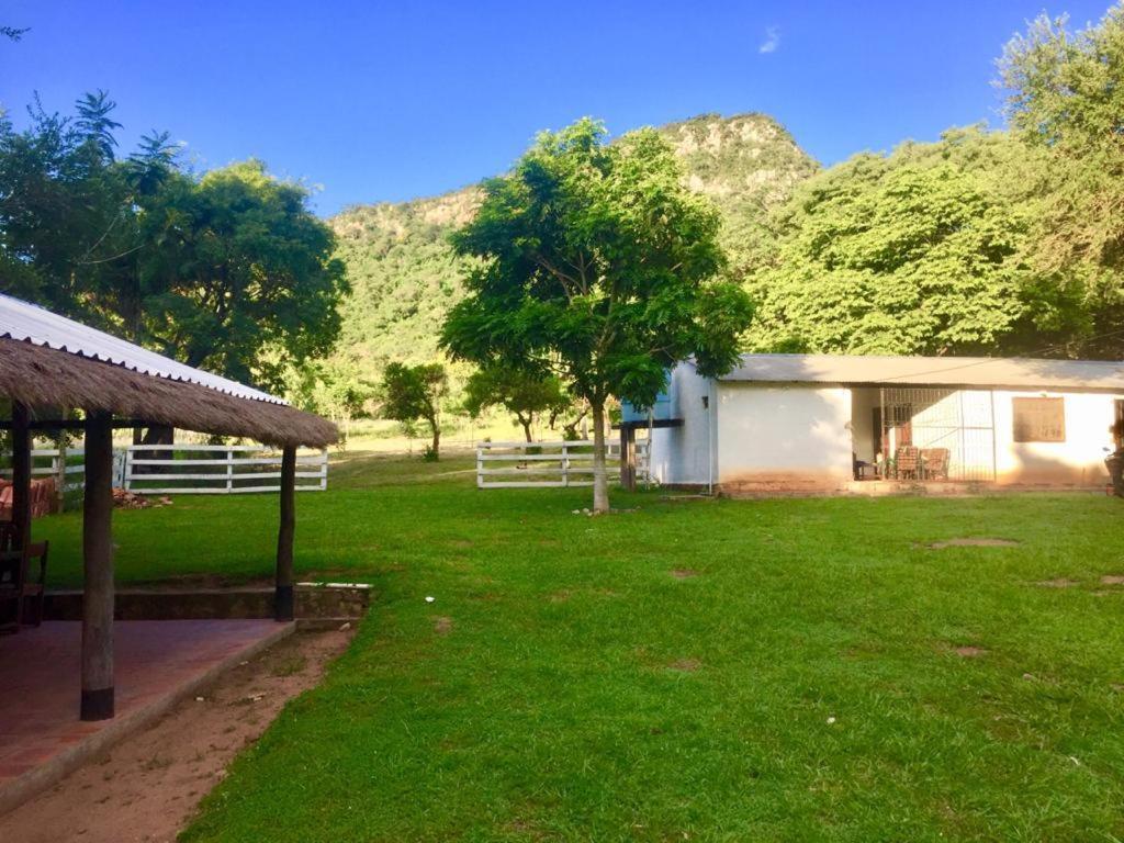 Posada San Miguel Paraguari Exterior foto